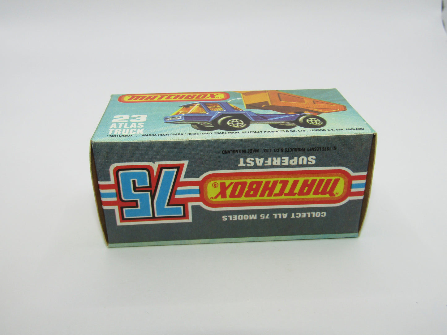 Matchbox Superfast No 23B Atlas Dump Truck AMB Win Dot Dash UNP Base