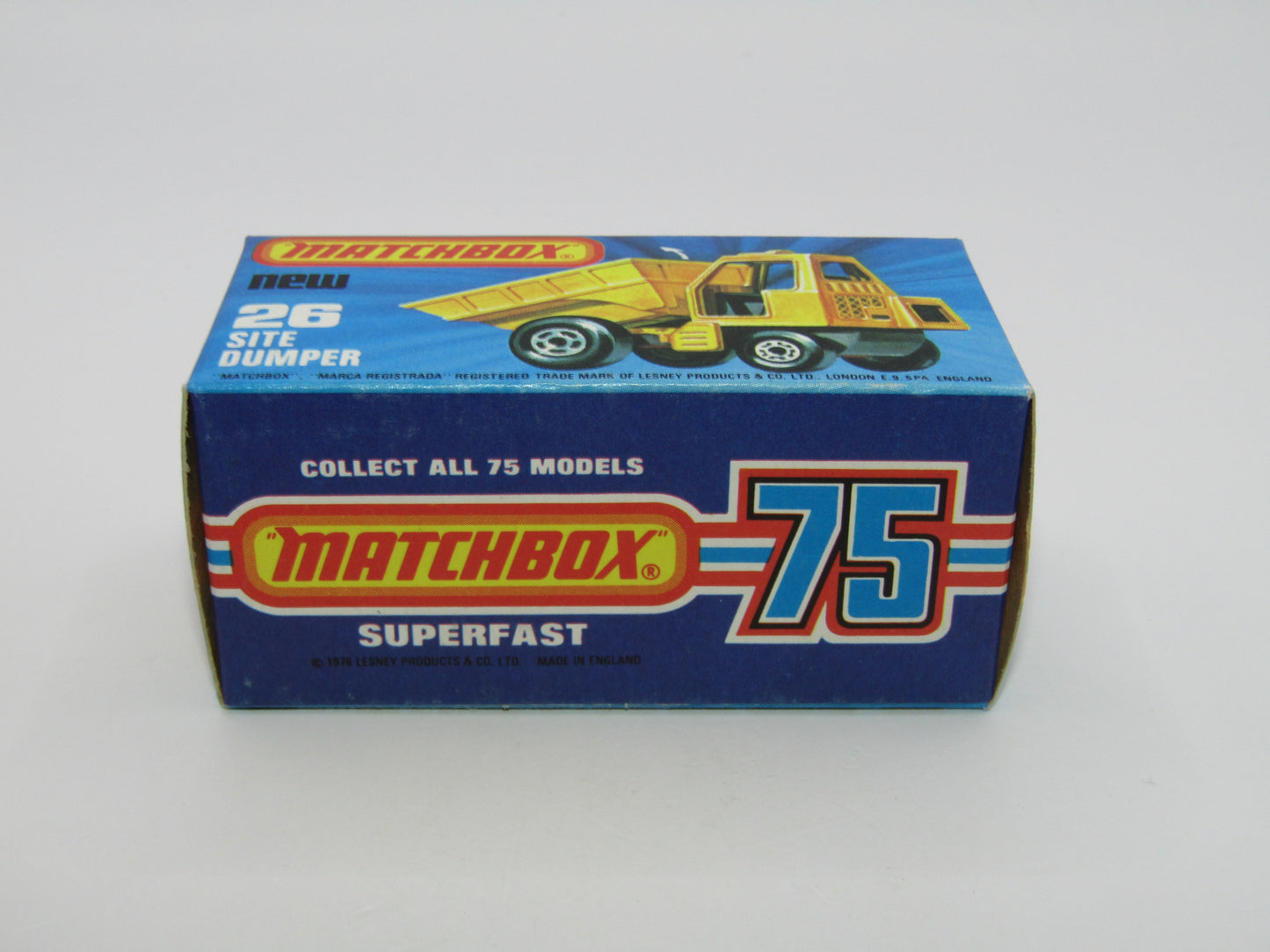 Matchbox Superfast No 26C Site Dumper RED Cab YELLOW Int CHARCOAL Base