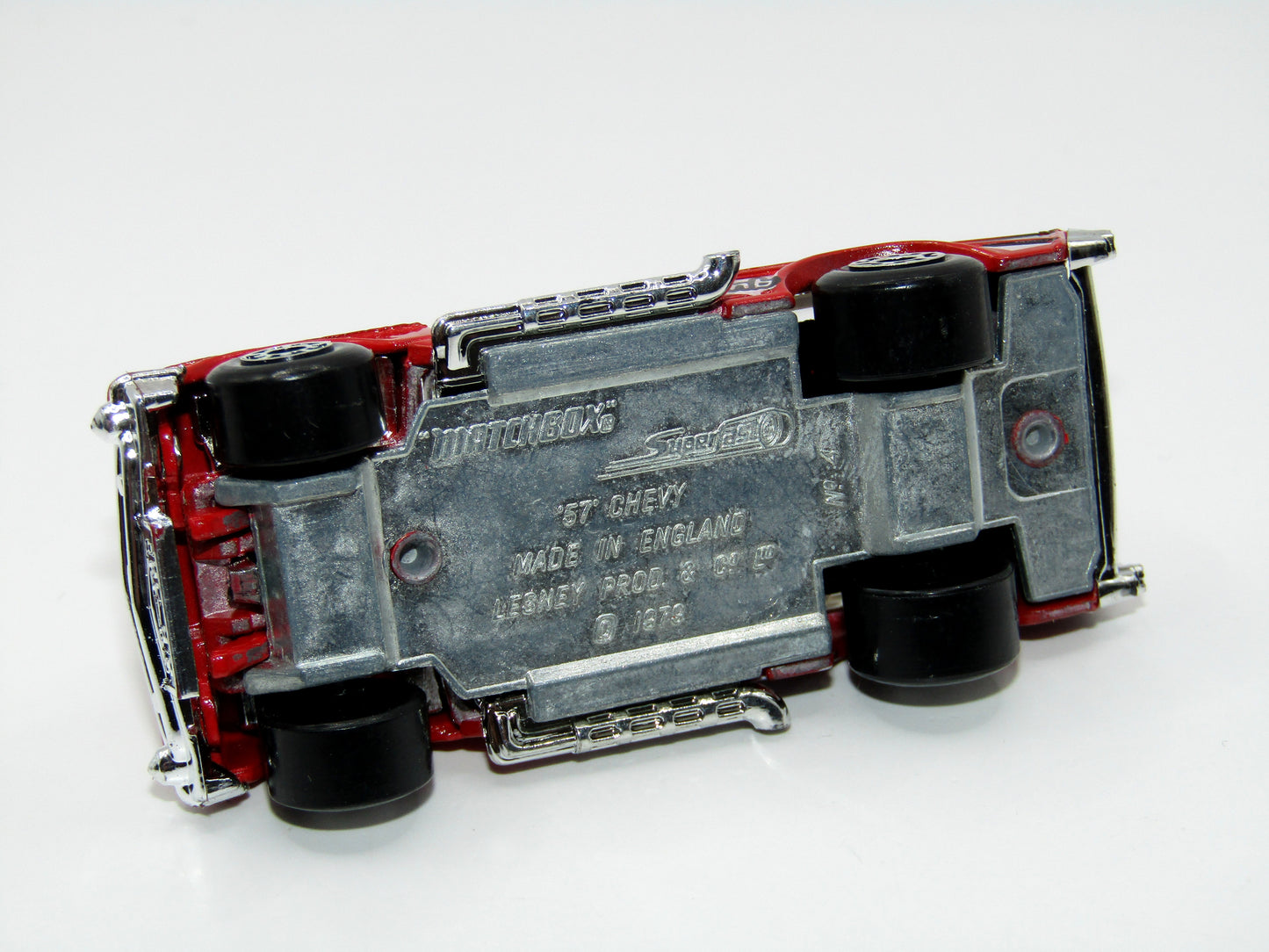 Matchbox Superfast 4D '57 Chevy Red, Unpainted Base
