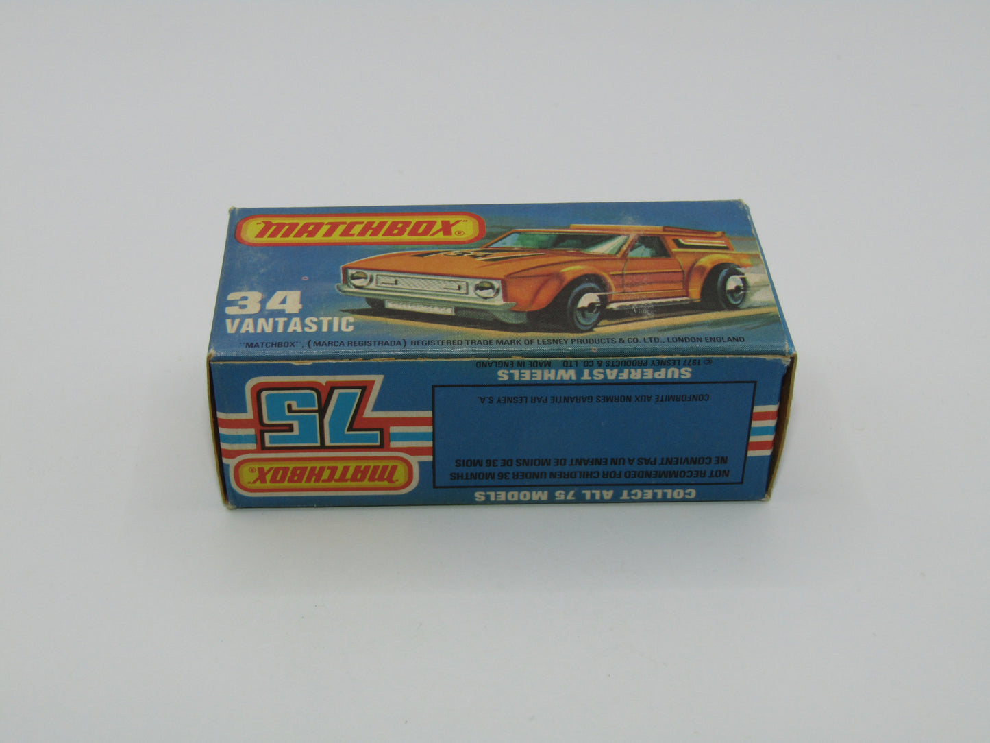 Matchbox Superfast 34B Vantastic NO LABELS & PALE GREEN Windows
