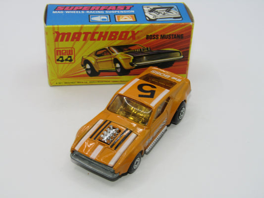 Matchbox Superfast 44B Boss Mustang BOSS Outline LIGHT AMBER Windows