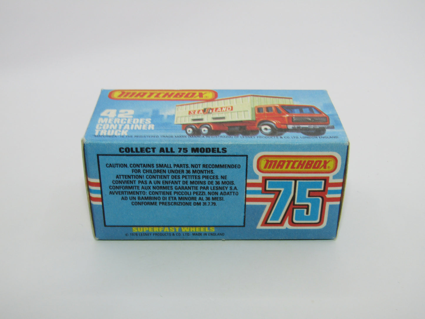 Matchbox Superfast No 42C Mercedes Container Truck RED WINDOWS Matchbox