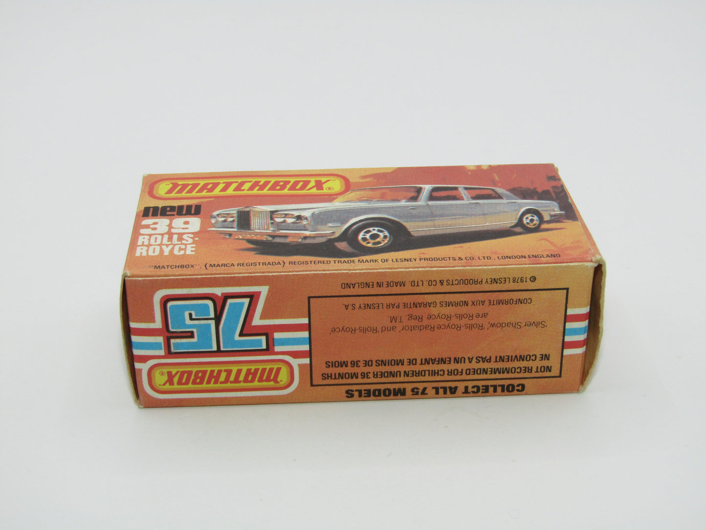 Matchbox Superfast 39B Rolls Royce Silver Shadow Plum BLACK BASE