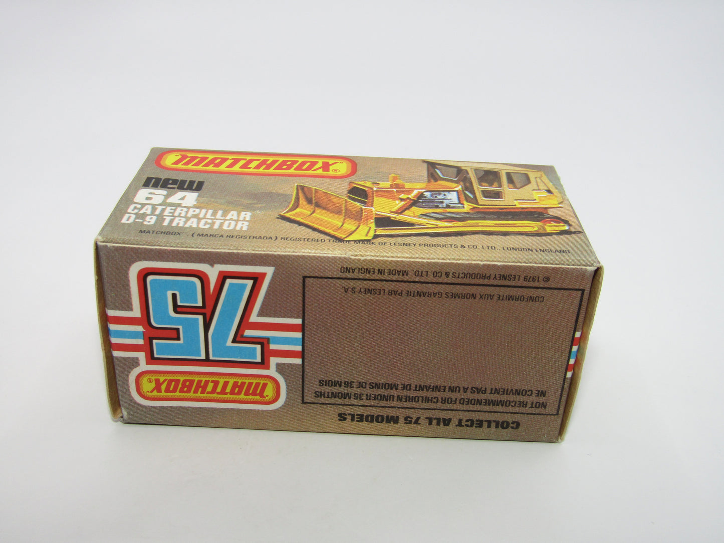 Matchbox Superfast 64D Caterpillar Bulldozer Yellow ORANGE Rollers Tan Roof