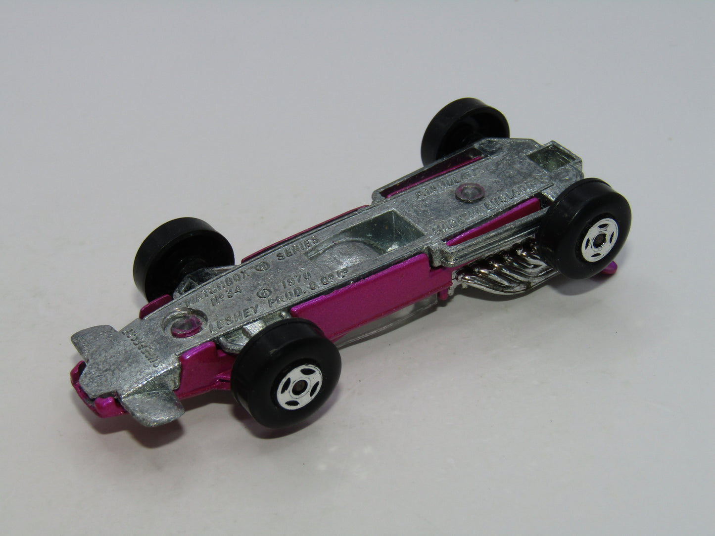 Matchbox Superfast 34A Formula 1 Racing Car Purple "16" Label