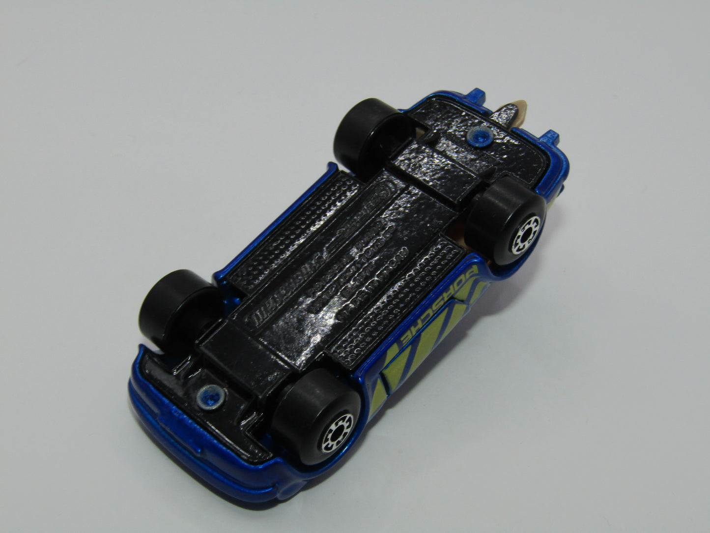 Matchbox Superfast MB3 Porsche Turbo DARK Metallic Blue Macau Base