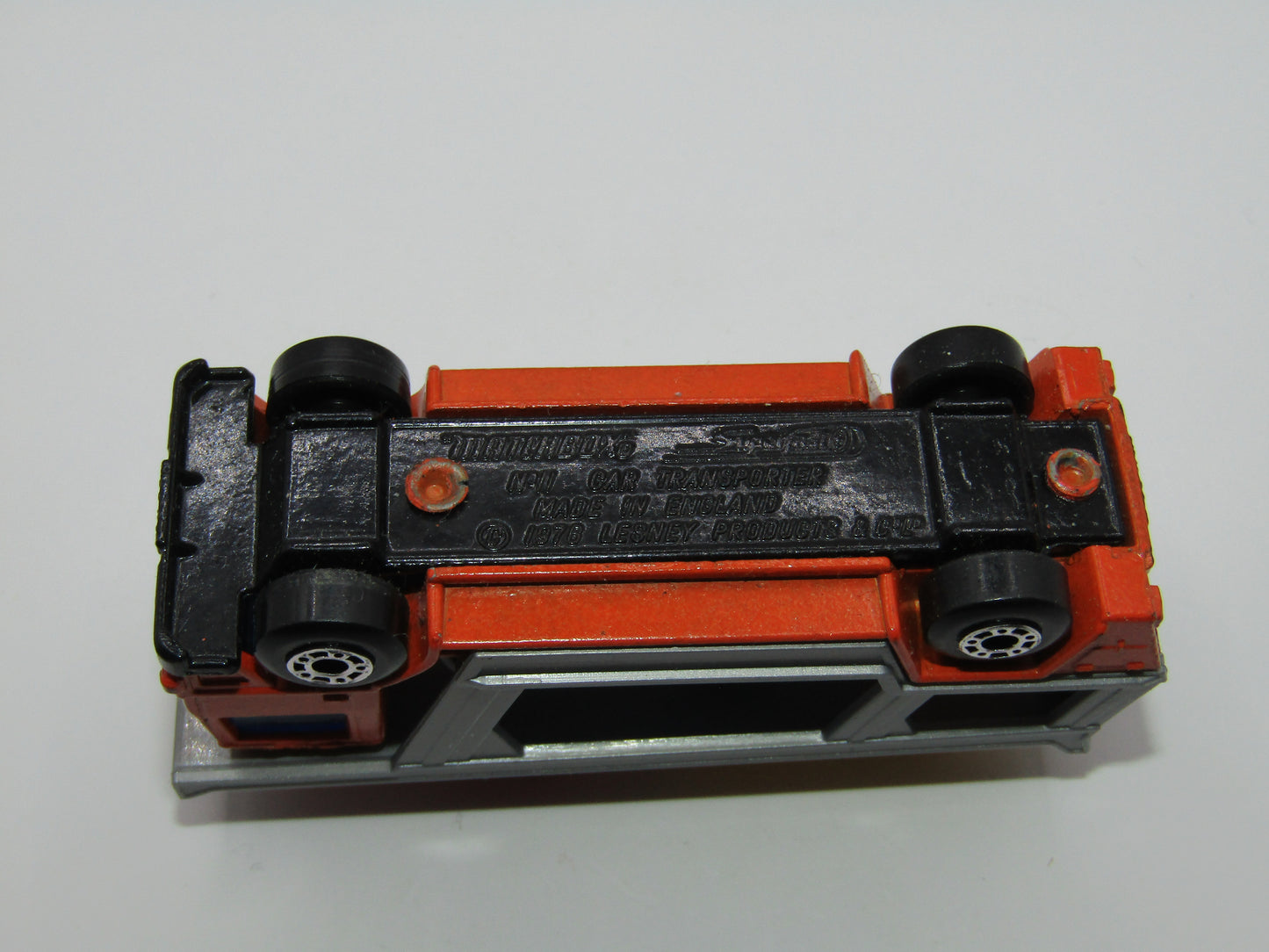Matchbox Superfast 11C Car Transporter GREY Carrier RED CAR at FRONT
