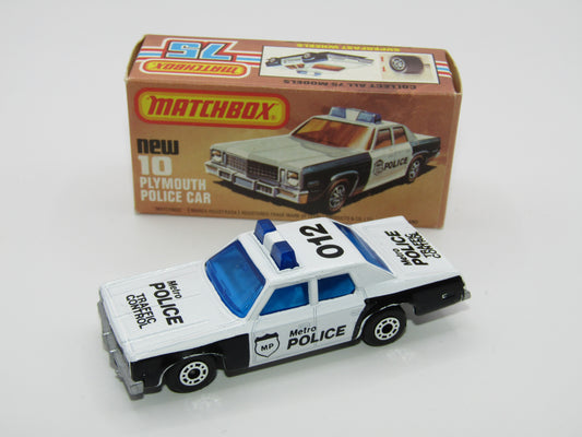 Matchbox Superfast 10C Plymouth Gran Fury Metro Police Tampo SILVER Base