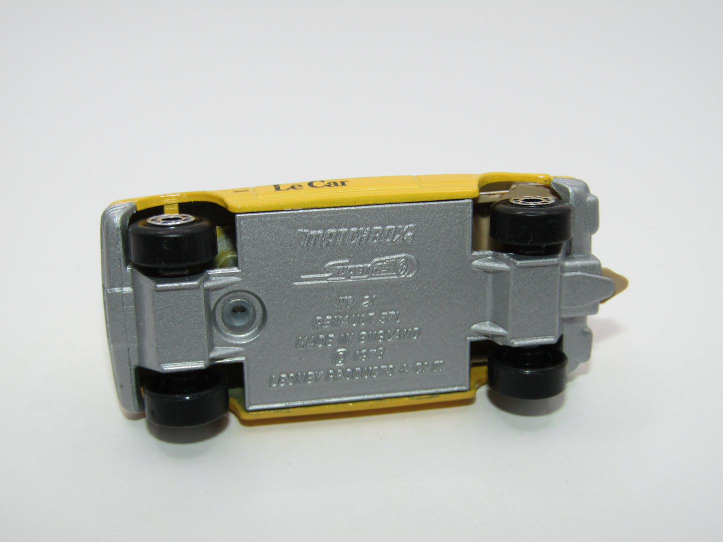 Matchbox Superfast 21C Renault 5TL Le Car Yellow, Silver Base