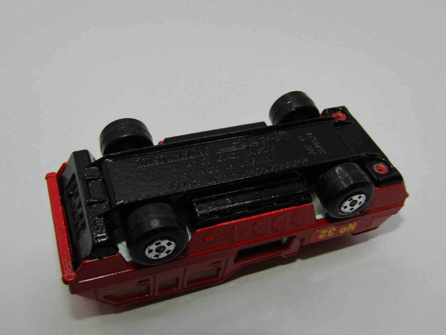 Matchbox Superfast 22C Blaze Buster Factory Error NO 32 ORANGE Ladder
