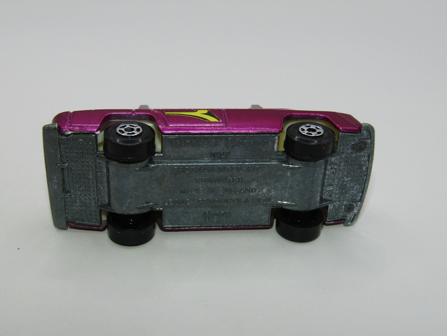 Matchbox Superfast 22B Freeman Intercity Commuter LIGHT Purple