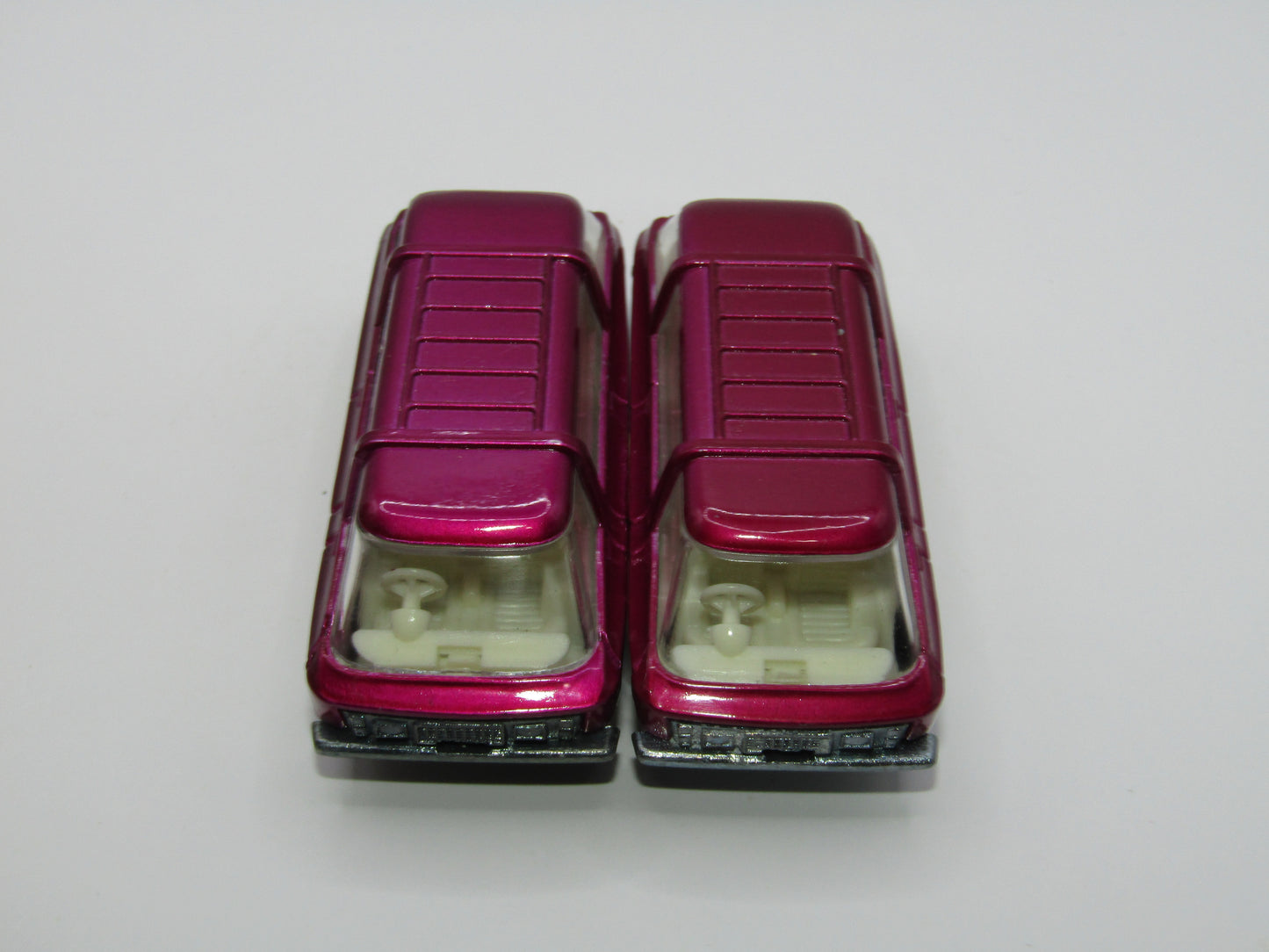 Matchbox Superfast 22B Freeman Intercity Commuter Dark Purple