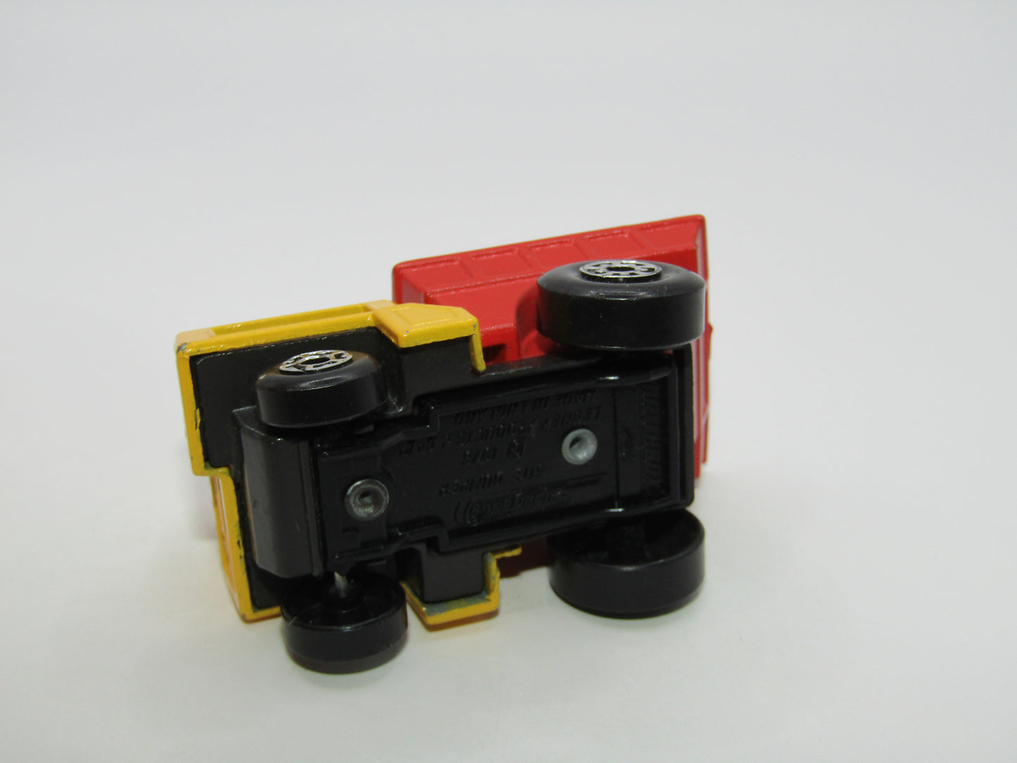 Matchbox Superfast 26C Site Dumper Yellow & Red 5 Crown & 5 ARCH Wheels