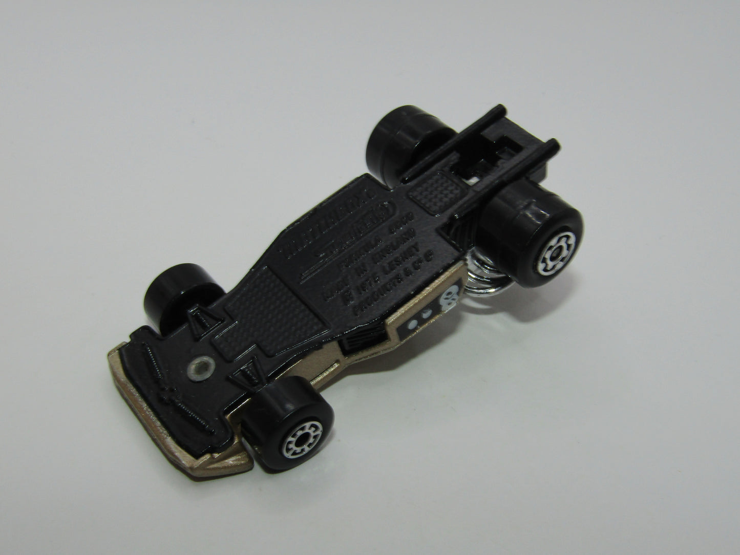Matchbox Superfast 28D Formula 5000 Racing Car Shiny SATIN Black Base