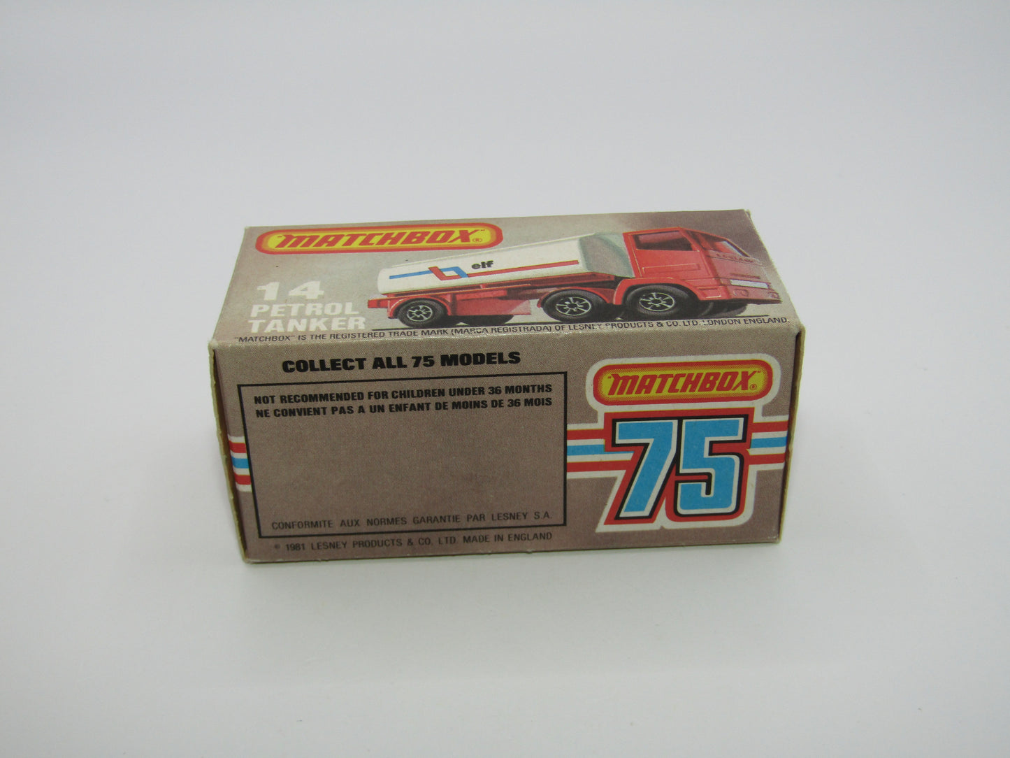 Matchbox Superfast 14D Leyland Articulated Tanker Dark Blue & Red Tampo