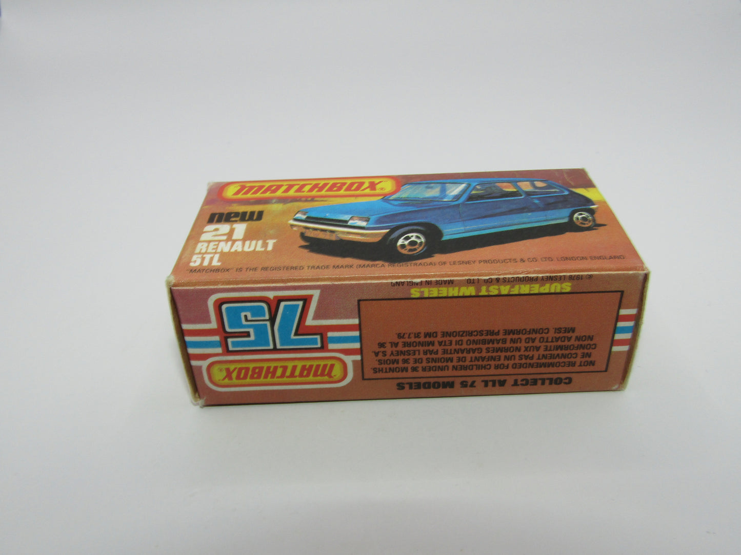 Matchbox Superfast No 21C Renault 5TL DARK AMBER Windows GREY BROWN Base