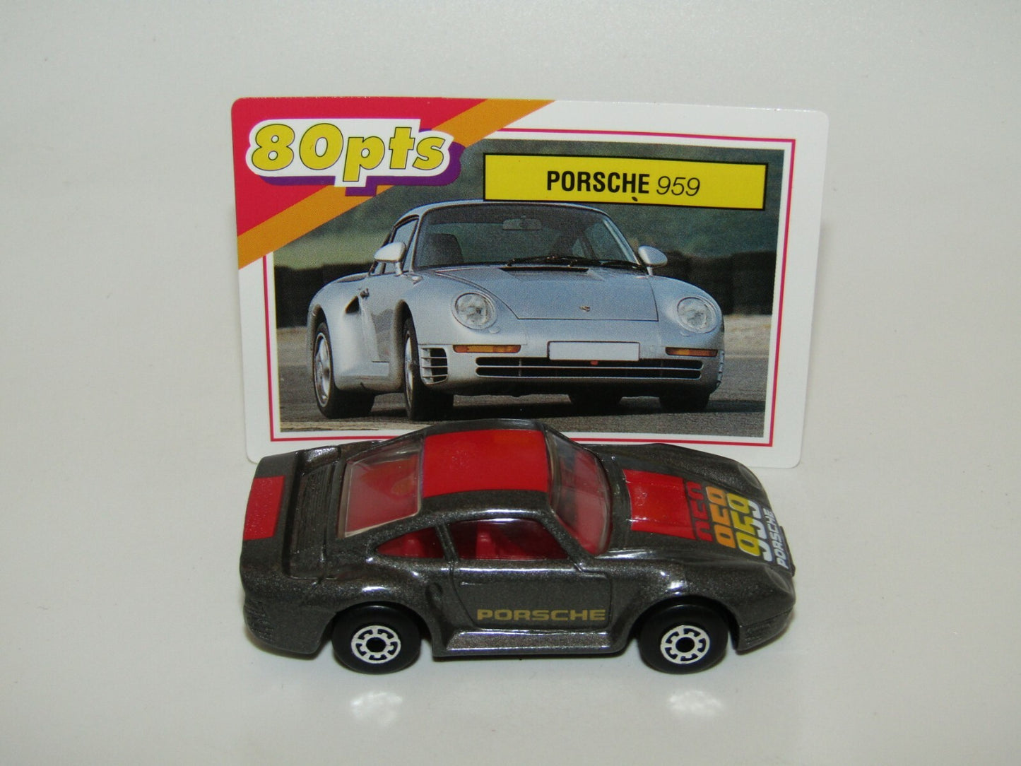 Matchbox Superfast No 7 Porsche 959 Metallic Grey & Collector Card Mint UB