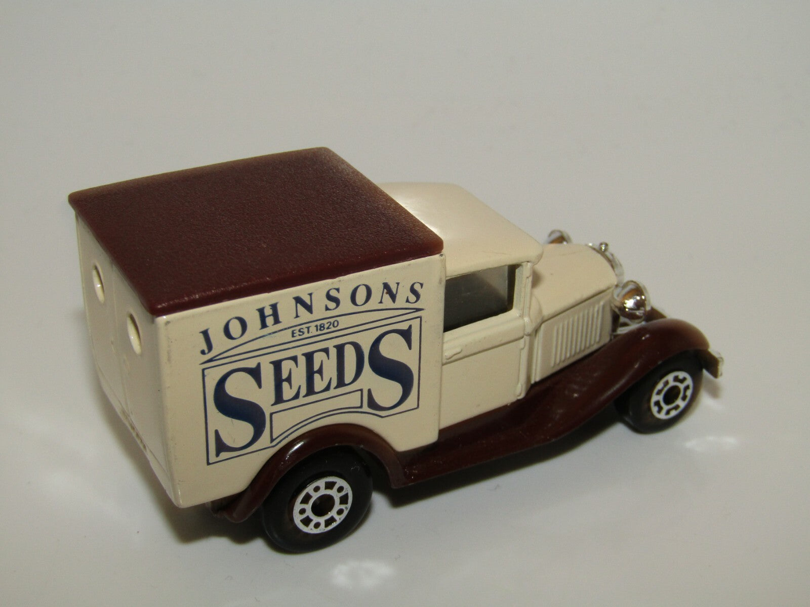 Matchbox Superfast No 38 Model A Ford Van Johnsons Seeds Mint UB