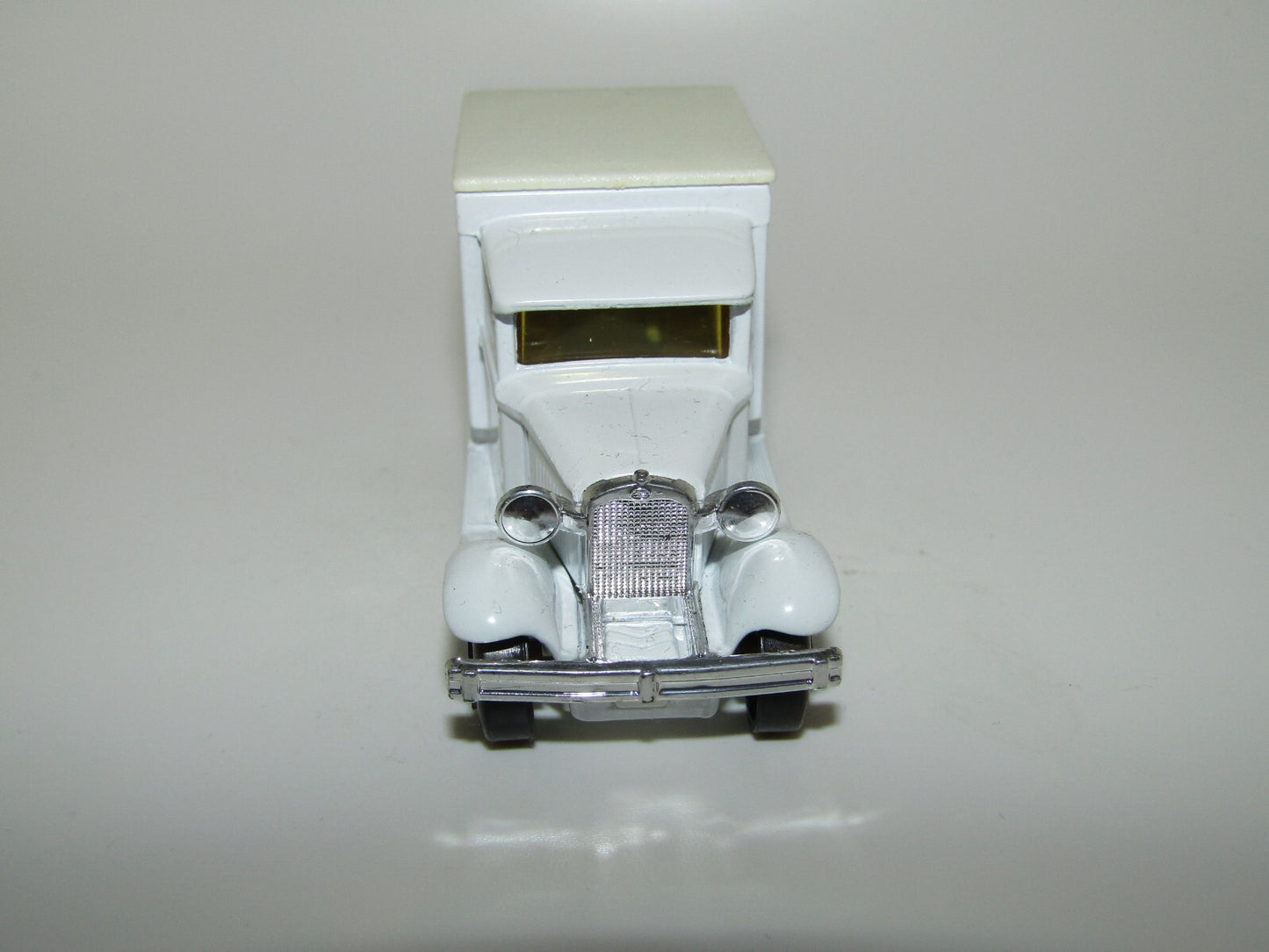 Matchbox Superfast No 38 Model A Ford Graffic Traffic Rare AMBER Glass Mint UB
