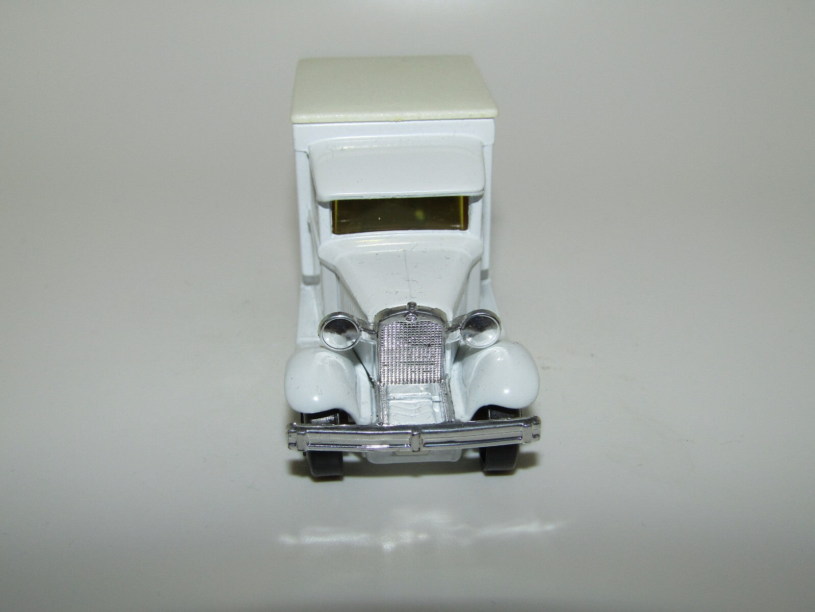 Matchbox Superfast No 38 Model A Ford Graffic Traffic Rare AMBER Glass Mint UB