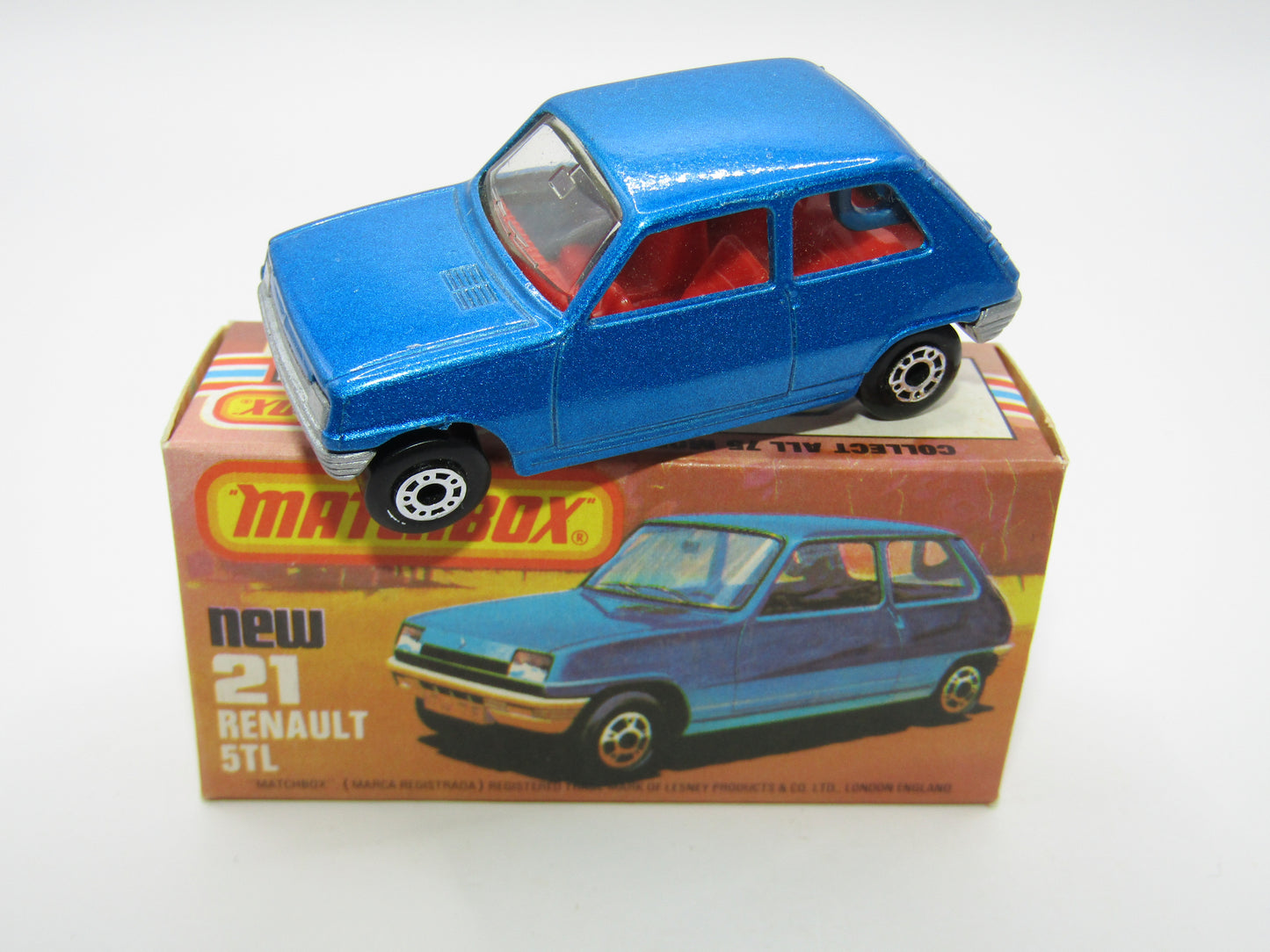 Matchbox Superfast No 21C Renault 5TL Blue RED Interior SILVER Base