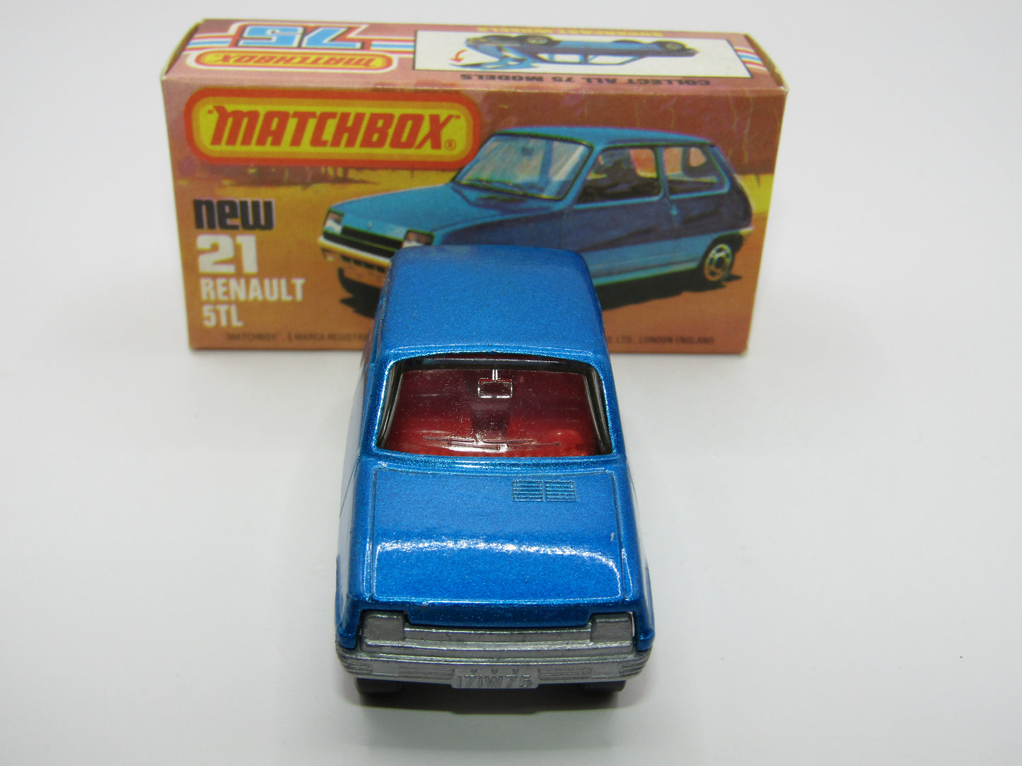 Matchbox Superfast No 21C Renault 5TL Blue RED Interior SILVER Base