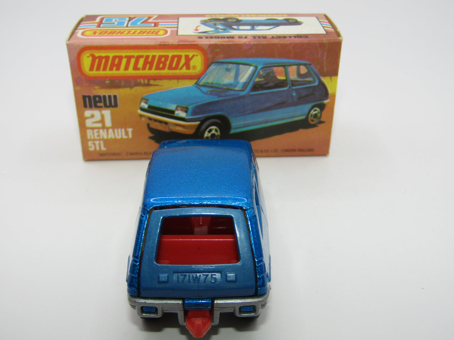 Matchbox Superfast No 21C Renault 5TL Blue RED Interior SILVER Base