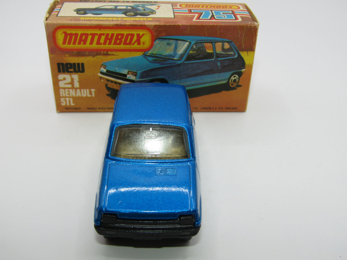 Matchbox Superfast No 21C Renault 5TL Blue GLOSSY GREY Base