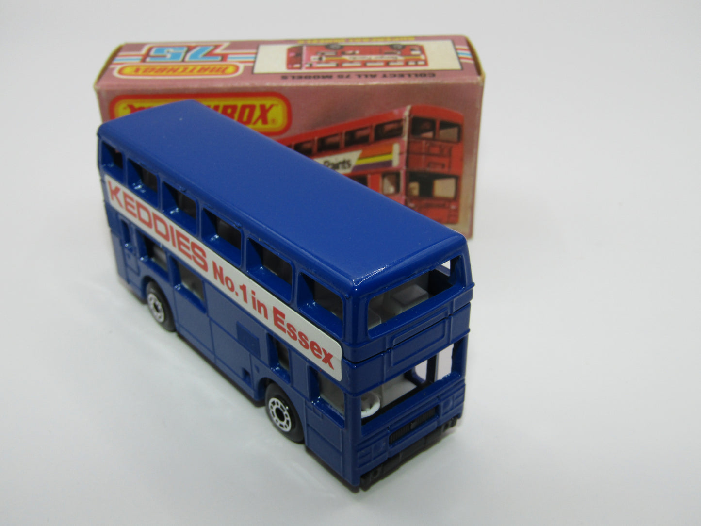 Matchbox Superfast No 17C London Bus Blue KEDDIES No.1 IN Essex