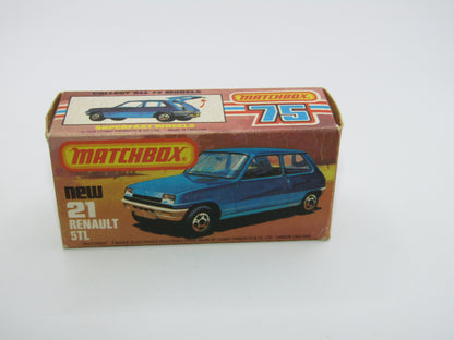Matchbox Superfast No 21C Renault 5TL Le Car FLAT GREY Base