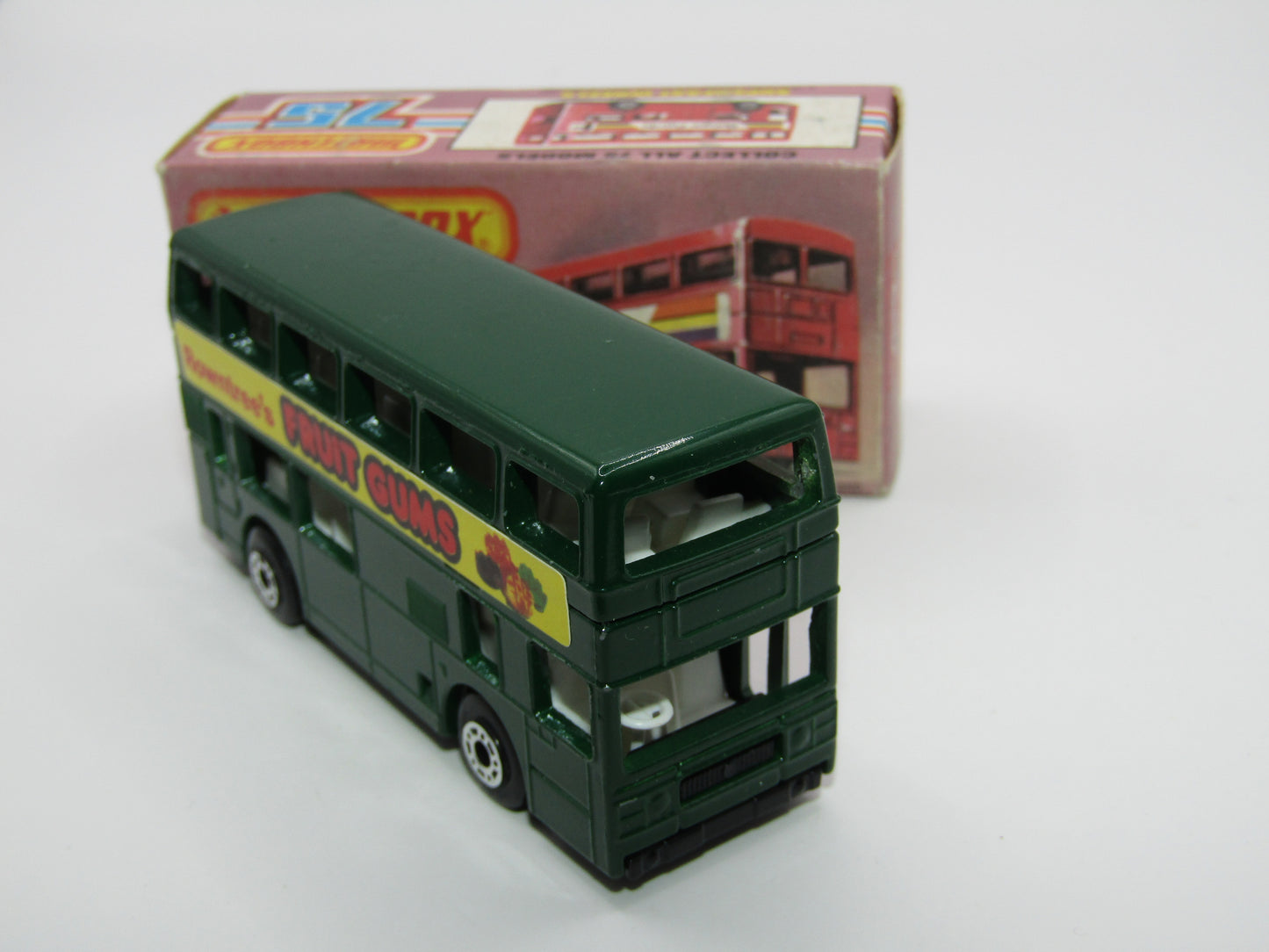 Matchbox Superfast No 17C London Bus, Green, Rowntrees Fruit Gums, Lesney England Base