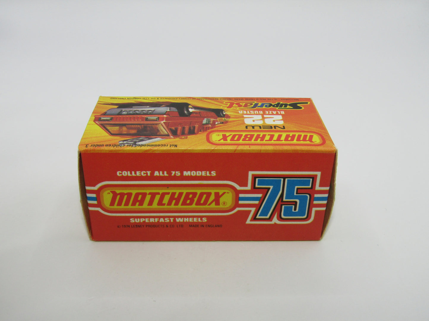 Matchbox Superfast No 22C Blaze Buster WHITE Interior 4 SPOKE Wheels