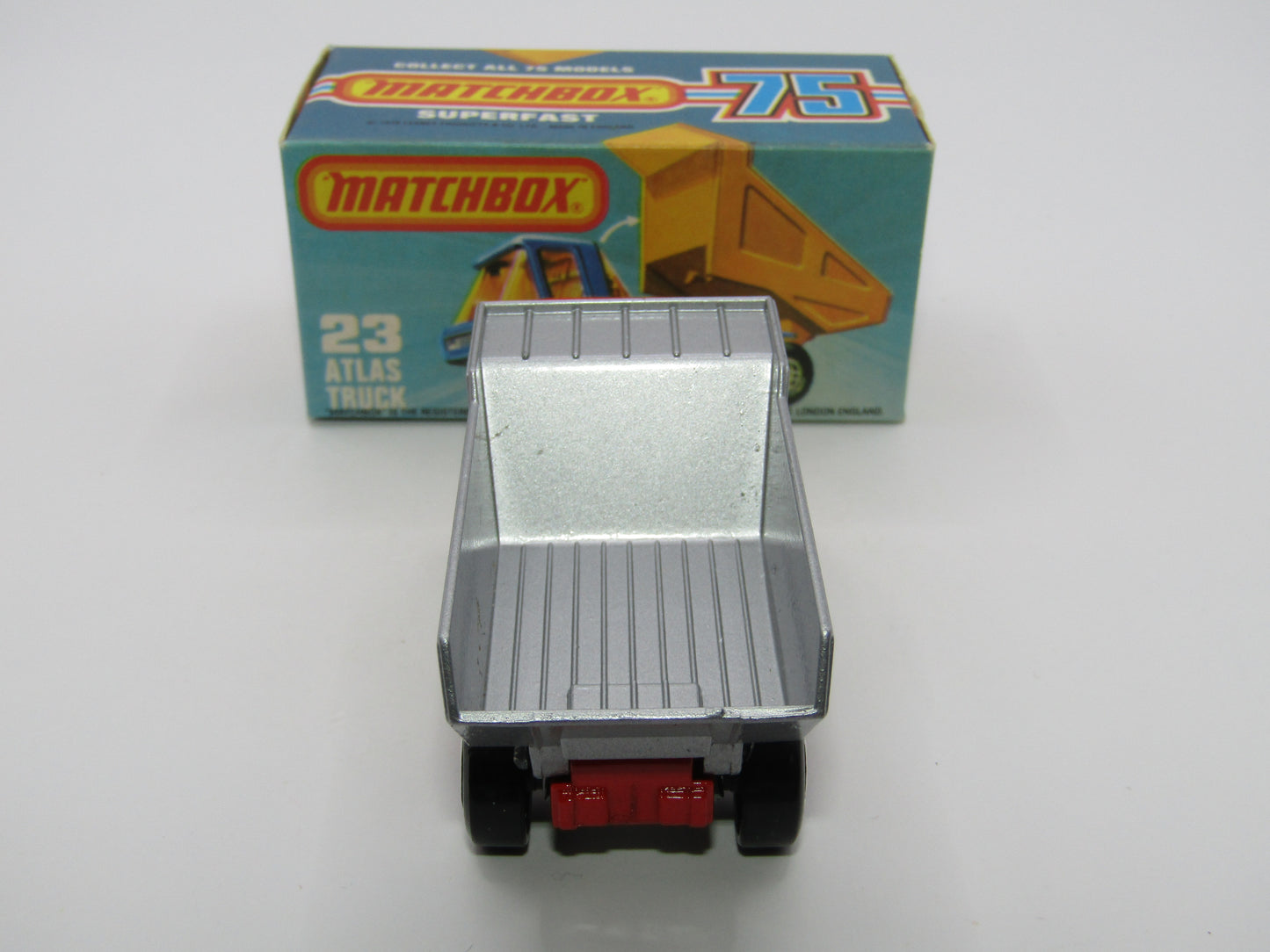Matchbox Superfast No 23B Atlas Dump Truck Red Silver Dumper