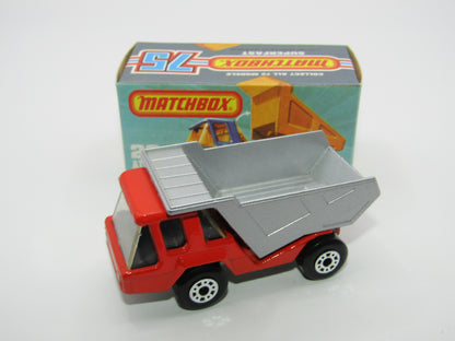Matchbox Superfast No 23B Atlas Dump Truck Red BLACK Interior