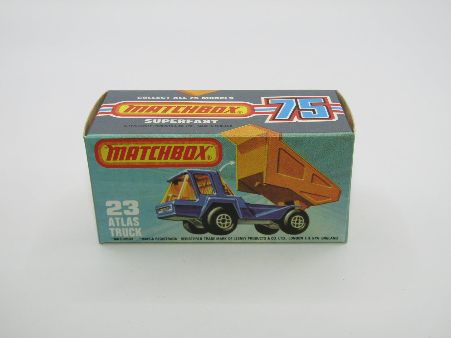 Matchbox Superfast No 23B Atlas Dump Truck Red BLACK Interior