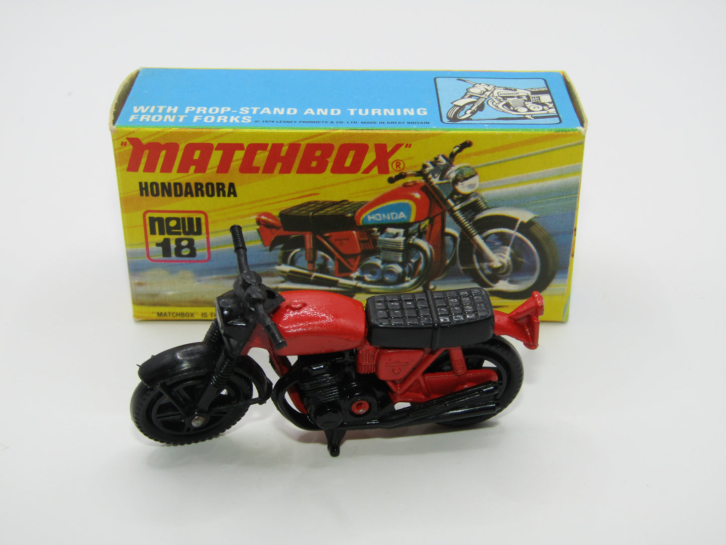 Matchbox Superfast No 18B Hondarora Motorcycle, Red, NO LABELS, MAG Wheels
