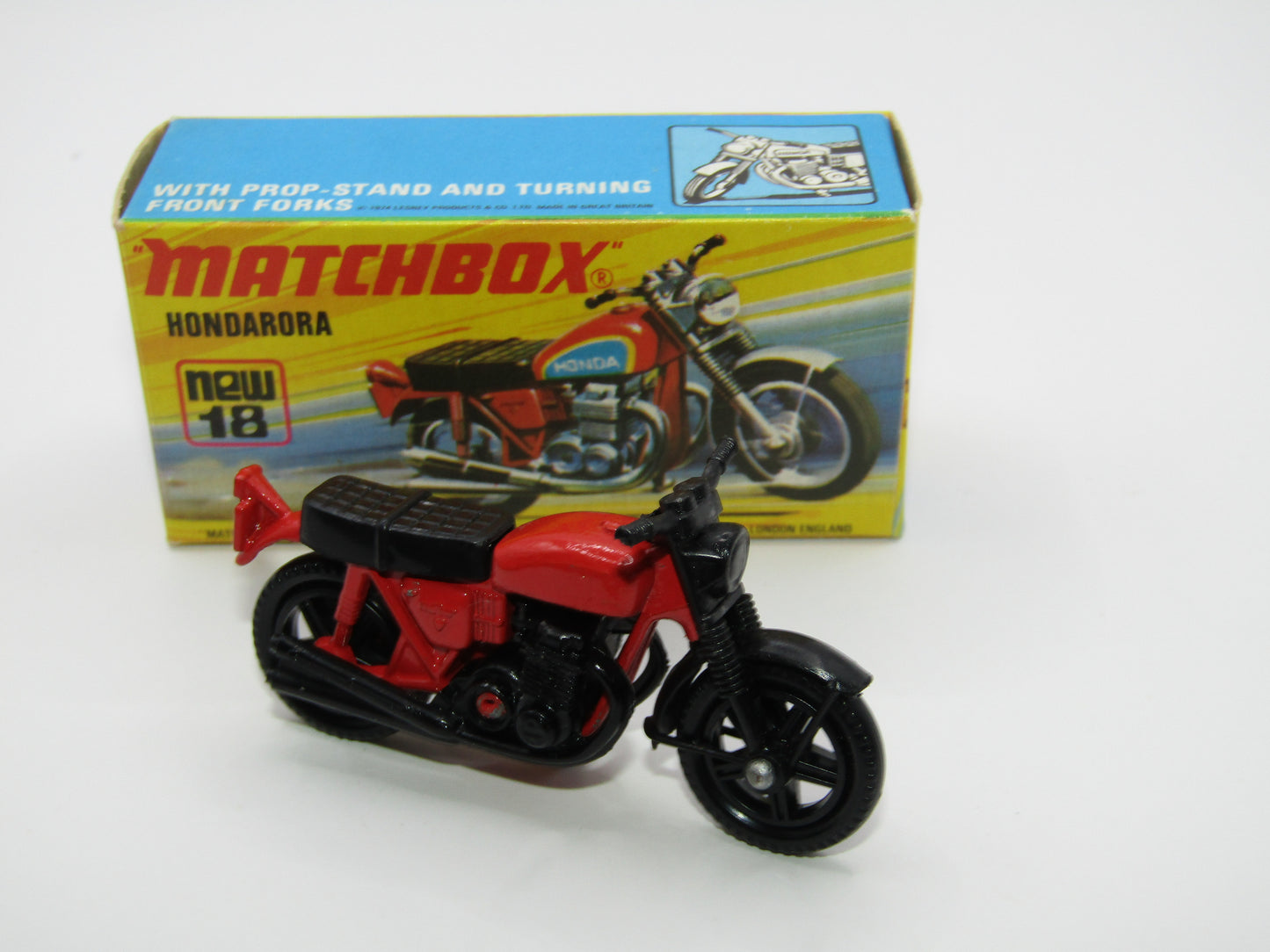 Matchbox Superfast No 18B Hondarora Motorcycle, Red, NO LABELS, MAG Wheels