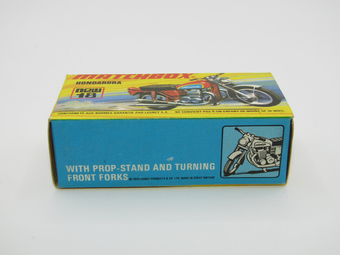 Matchbox Superfast No 18B Hondarora Motorcycle, Red, NO LABELS, MAG Wheels