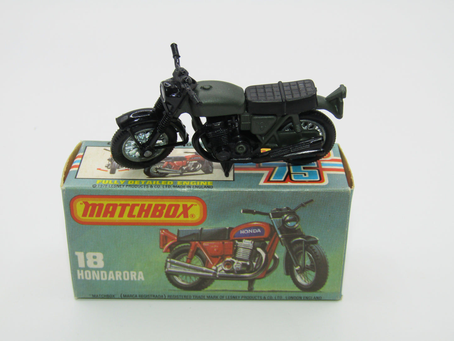 Matchbox Superfast No 18B Hondarora Motorcycle, OLIVE DRAB, No Labels, Wire Wheels