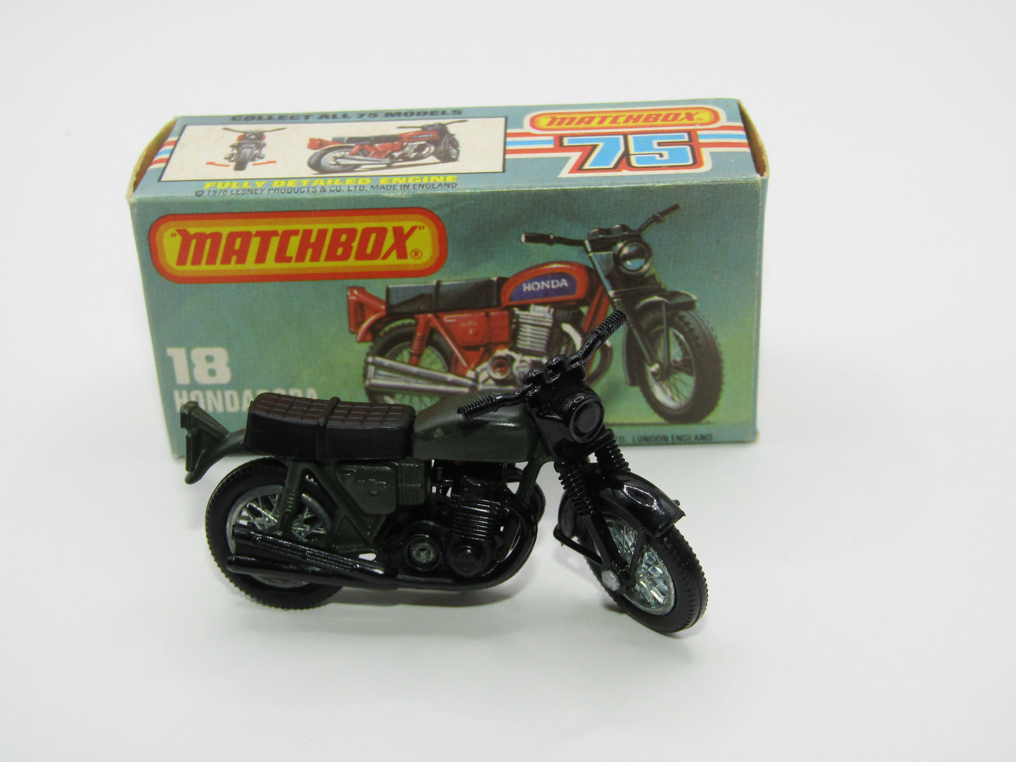 Matchbox Superfast No 18B Hondarora Motorcycle, OLIVE DRAB, No Labels, Wire Wheels