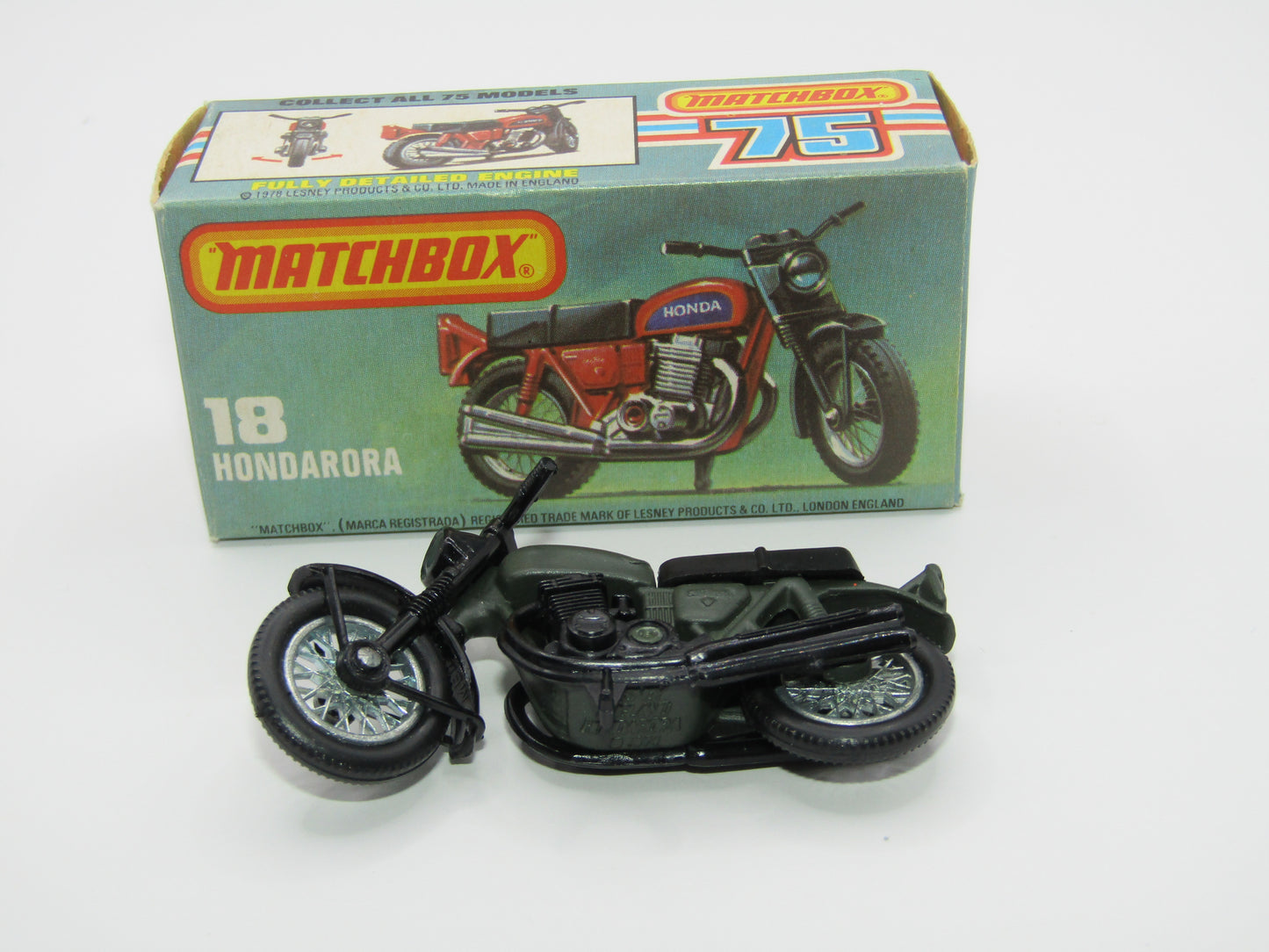 Matchbox Superfast No 18B Hondarora Motorcycle, OLIVE DRAB, No Labels, Wire Wheels