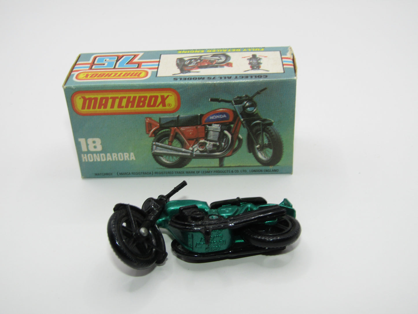 Matchbox Superfast No 18B Hondarora Motorcycle, Metallic Green, BLACK Engine, Mag Wheels