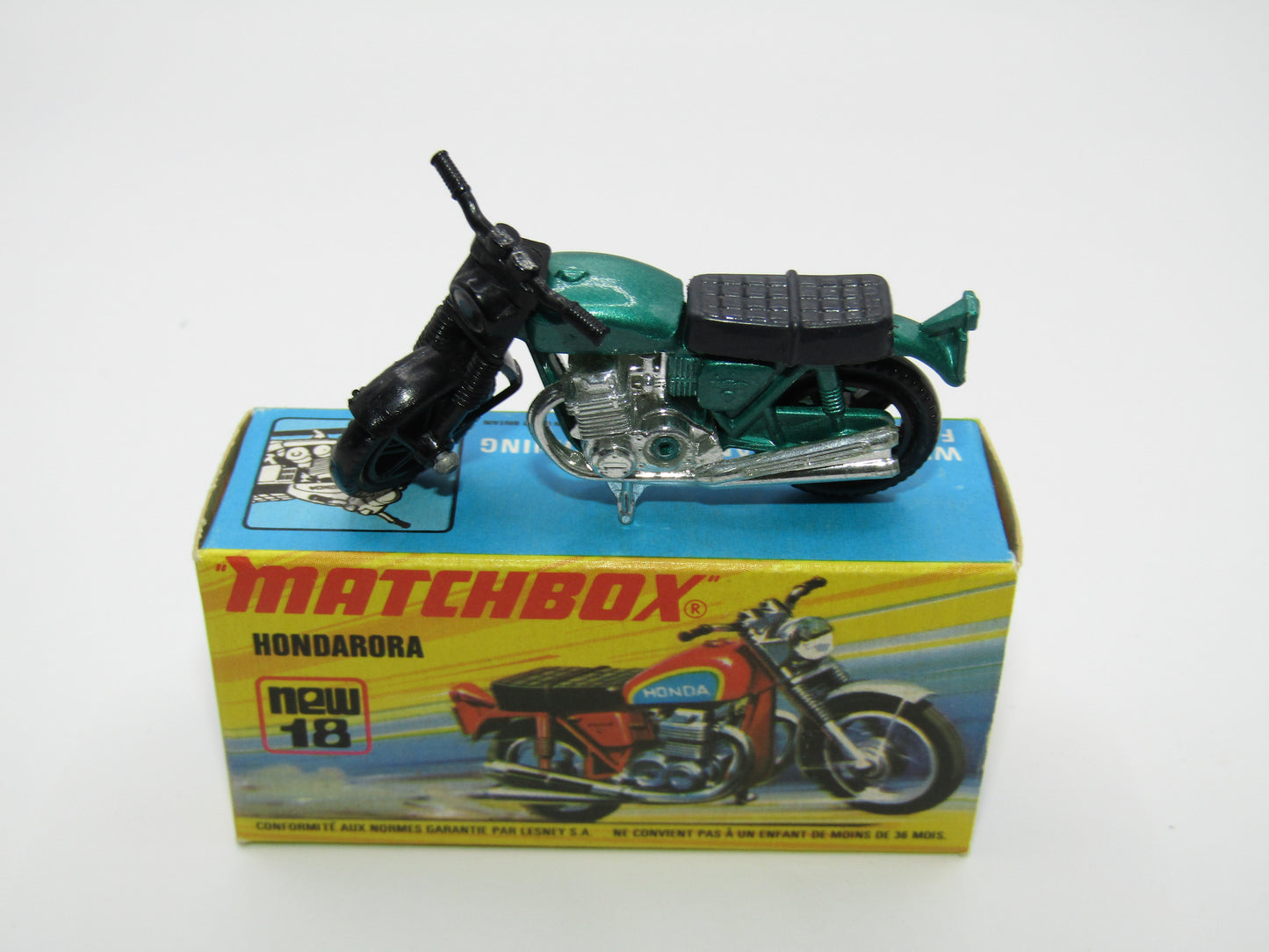 Matchbox Superfast No 18B Hondarora Motorcycle, Metallic Green, GREY SEAT, Mag Wheels