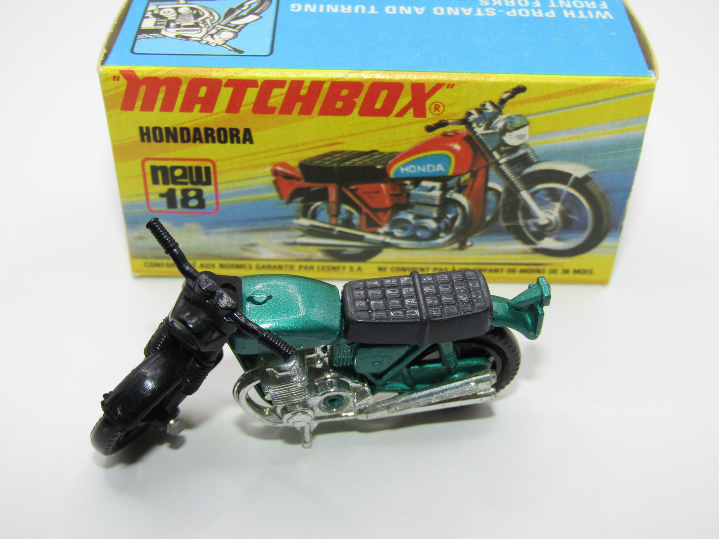 Matchbox Superfast No 18B Hondarora Motorcycle, Metallic Green, GREY SEAT, Mag Wheels