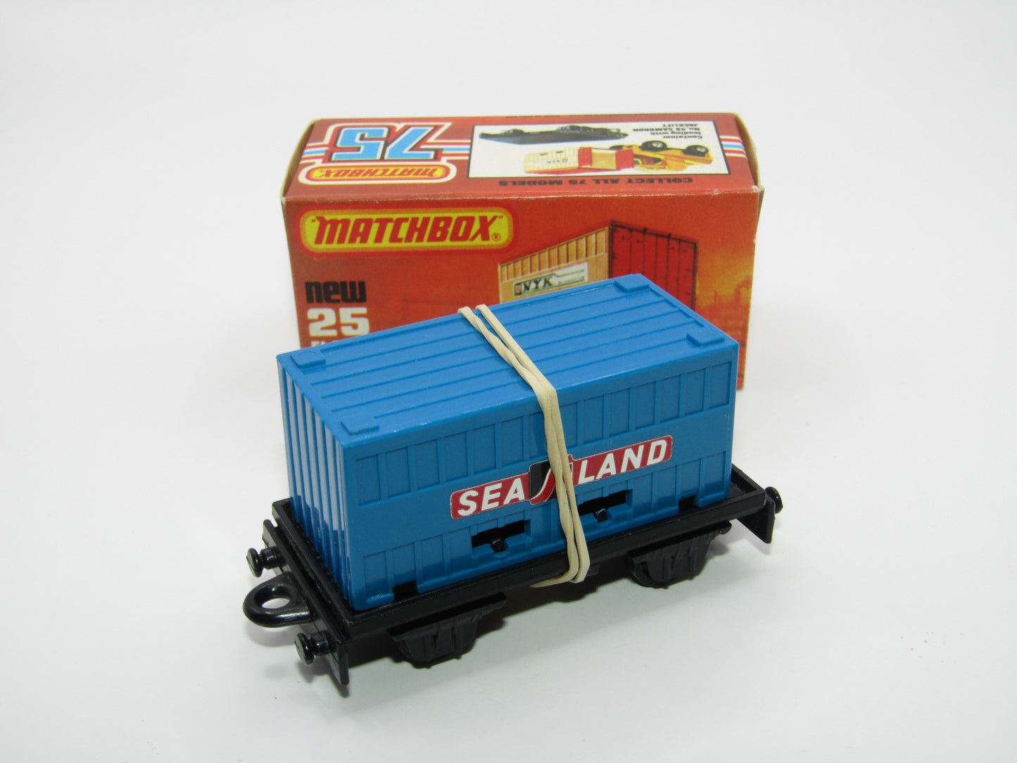 Matchbox Superfast No 25C Flat Car Container DARK BLUE - Sealand