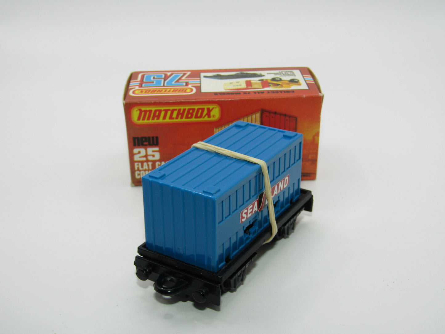 Matchbox Superfast No 25C Flat Car Container DARK BLUE - Sealand
