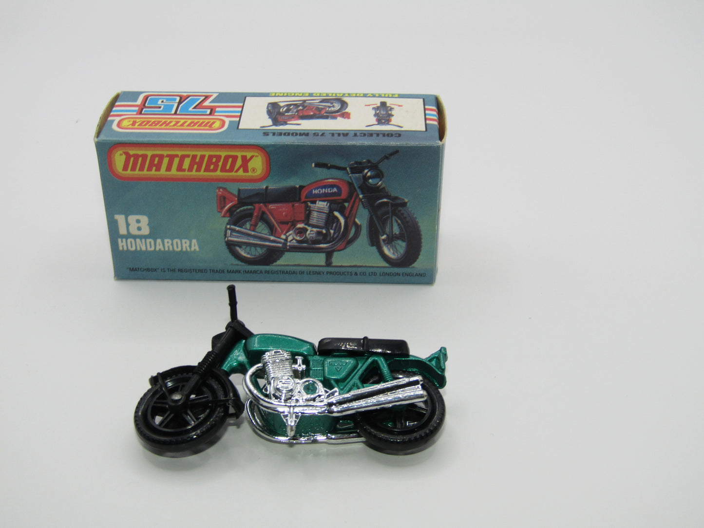 Matchbox Superfast No 18B Hondarora Motorcycle, Metallic Green, Chrome Engine, Mag Wheels