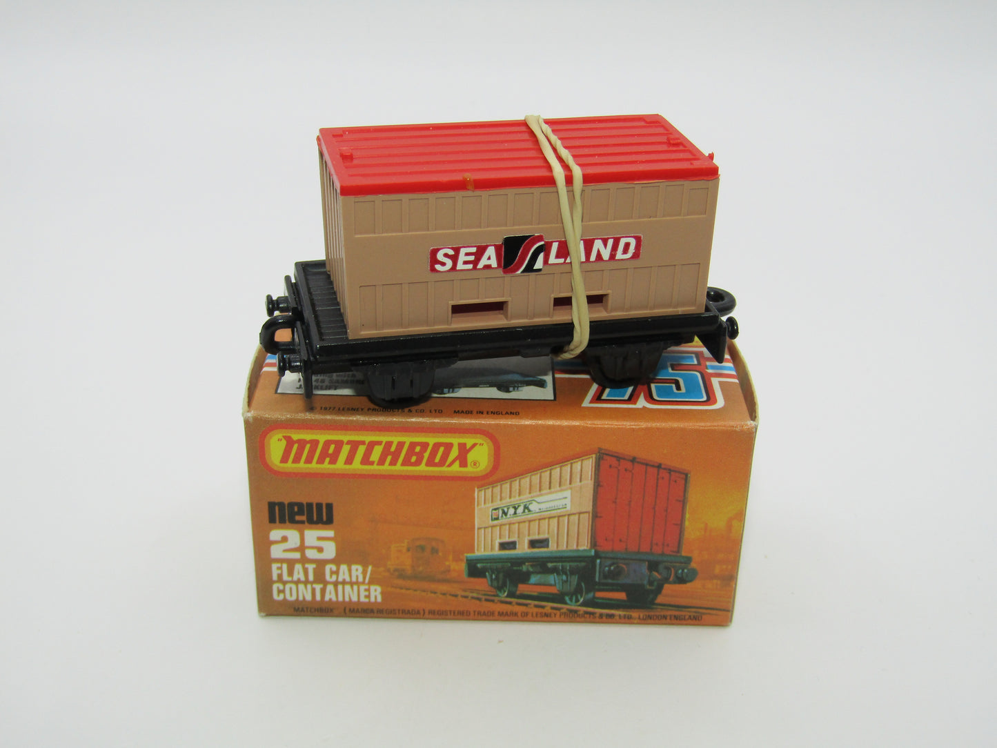 Matchbox Superfast No 25C Flat Car Container Dark Tan SEALAND