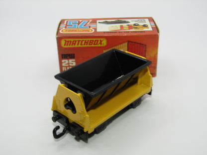 Matchbox Superfast No 25C Flat Car Container Yellow & Black