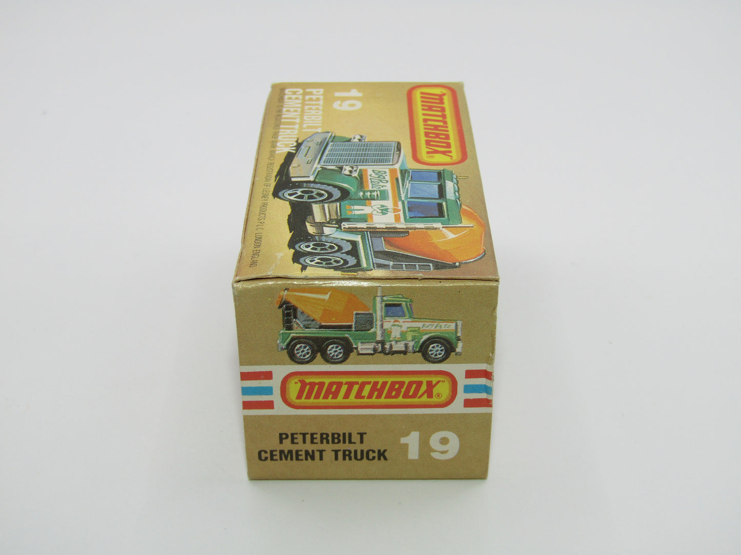Matchbox Superfast No 19D Peterbilt Cement Truck Metallic MATT Green, ALL WHITE Tampo